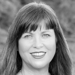Natalie Robertson